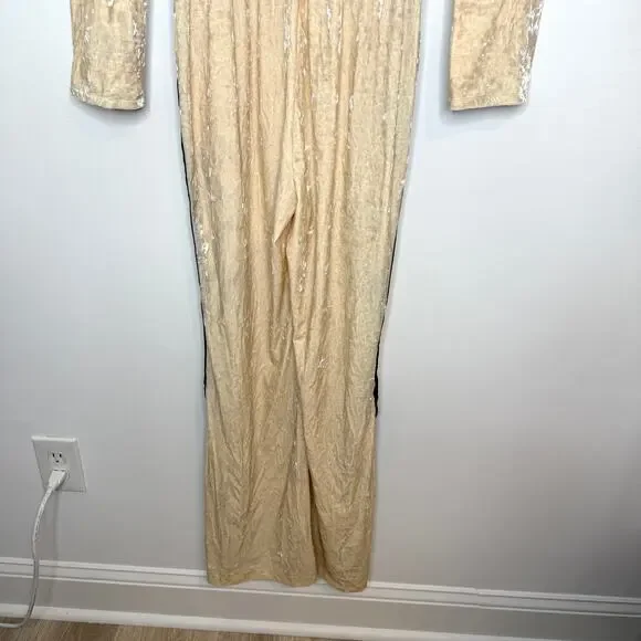 Free People We Are HAH Jump On It Velvet Jumpsuit In Almond Milk Size Large New - Picture 14 of 16